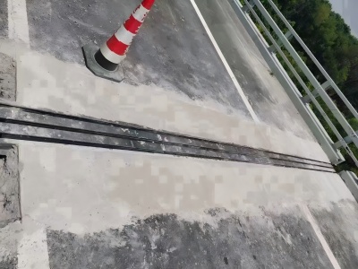 都兰伸缩缝更换后浇筑材料快速结构修补料速砼的产品特点及施工流程​